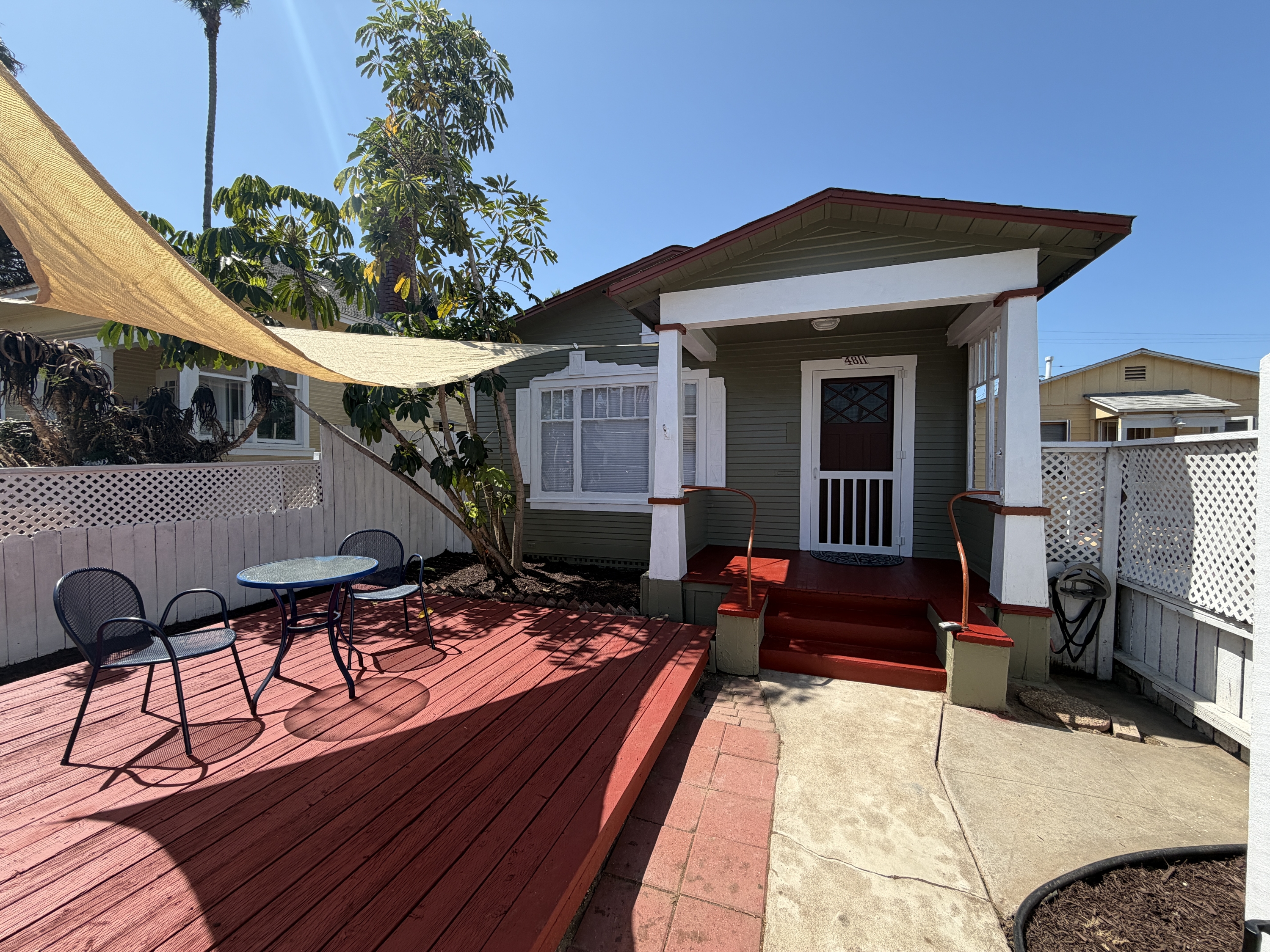 4811 Long Branch Ave