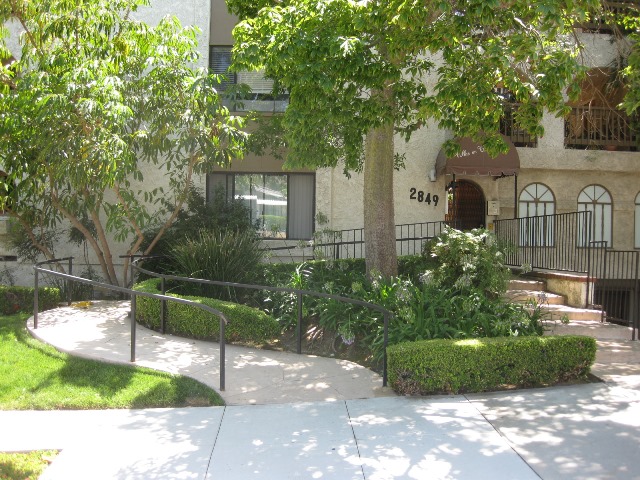 2849 E St # 18
